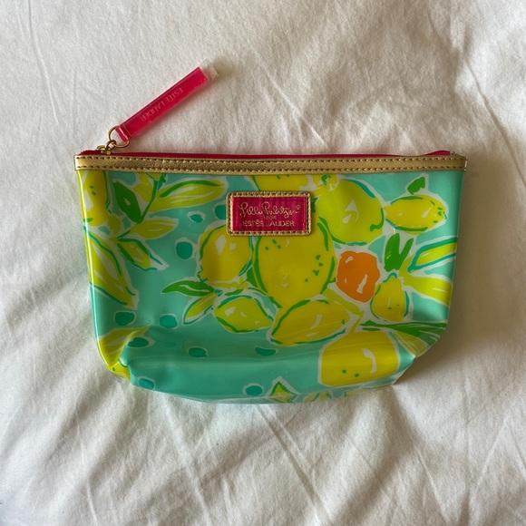 Brand New Lily Pulitzer Pouch - Picture 1 of 6